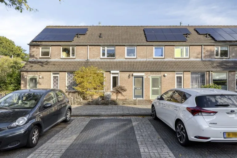 Tussenwoning te koop: Bertrandhof 56, Uden
