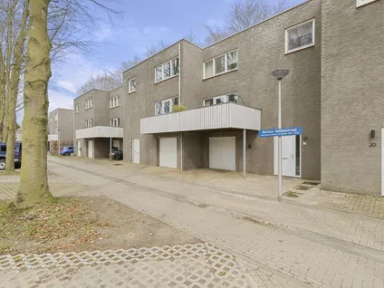 Tussenwoning te koop: Bertus Aafjesstraat 18, Baandert Sittard