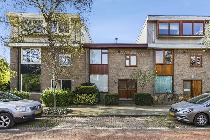 Tussenwoning te koop: Bertus van Grouwstraat 43, Coronelbuurt Amsterdam