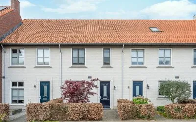 Tussenwoning te koop: Besselhoeve 2B, Helmond
