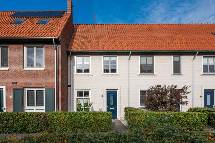 Tussenwoning te koop: Besselhoeve 2C, Helmond