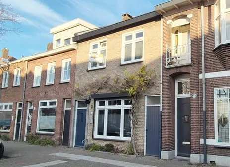 Tussenwoning te koop: Besterdring 14, Tilburg