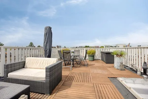 Appartement te koop: Bestevâerstraat 55F, Trompbuurt Amsterdam