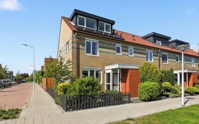 Hoekwoning te koop: Betje Wolffstraat 16, Westerwatering Noord Zaandam