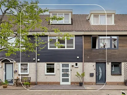 Tussenwoning te koop: Betsy Perkstraat 11, Heuvelweg Alphen Aan Den Rijn