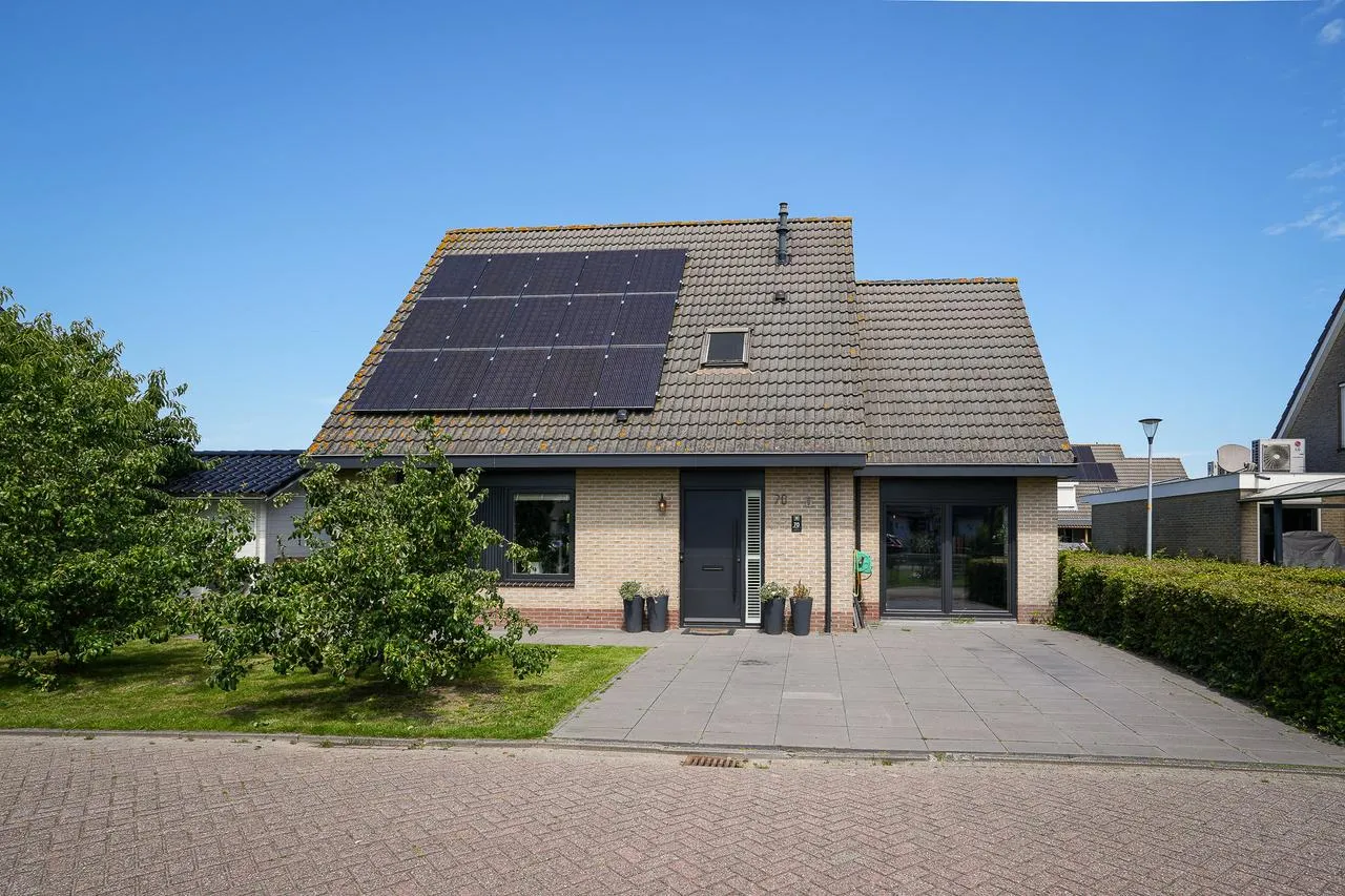 Vrijstaande woning te koop: Betuwe Singel 70, Lienden