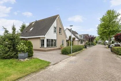 Vrijstaande woning te koop: Betuwe Singel 59, Echteld