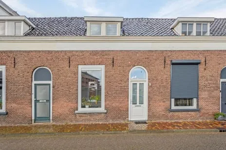 Tussenwoning te koop: Betuwestraat 3, Het Ooij Tiel