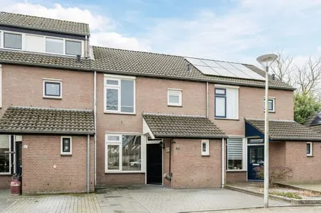 Tussenwoning te koop: Beugelstraat 29, Borkel Valkenswaard