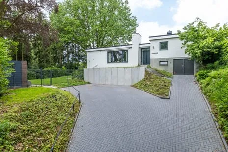 Vrijstaande woning te koop: Beukenberg 12, Klein-Doenrade Oirsbeek
