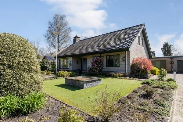 Vrijstaande woning te koop: Beukenlaan 12, Ossendrecht Ossendrecht