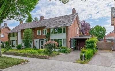 Twee-onder-één-kap te koop: Beukenlaan 17, Nuenen-Noord Nuenen