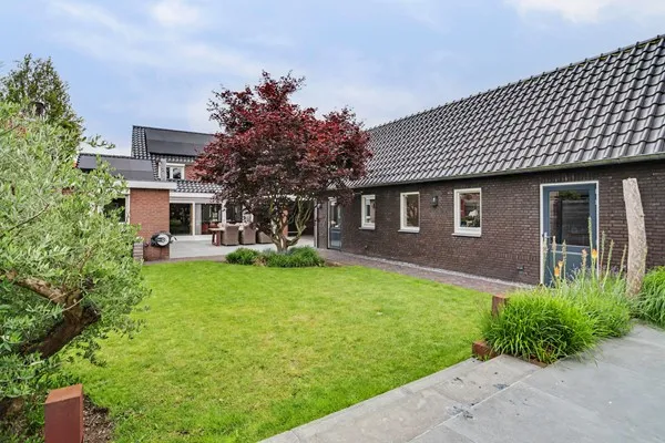 Vrijstaande woning te koop: Beukenlaan 39, Reusel