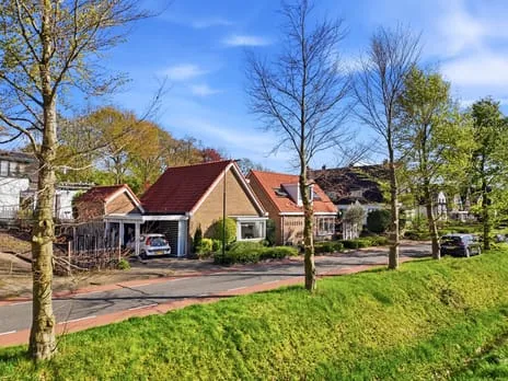 Twee-onder-één-kap te koop: Beukenlaan 45, Onder de Bomen Renkum