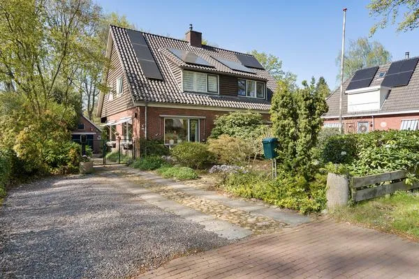 Twee-onder-één-kap te koop: Beukenlaan 61, Westlaren Zuidlaren