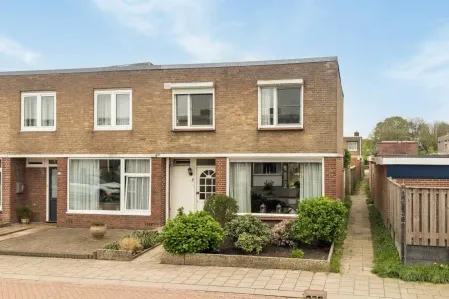 Hoekwoning te koop: Beukenlaan 8, Bomenbuurt Venray