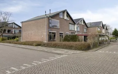 Hoekwoning te koop: Beukenrode 2, Slaaghwijk Leiden