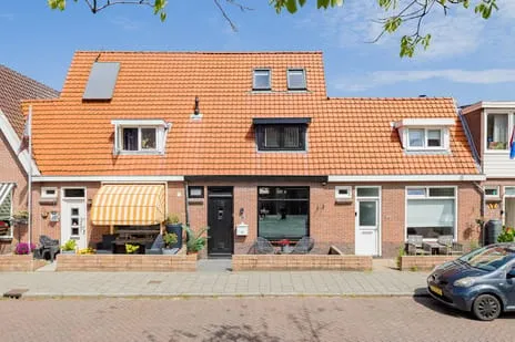 Tussenwoning te koop: Beukenstraat 36, Bomenbuurt Ijmuiden