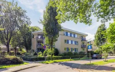 Appartement te koop: Beukenweg 2E, Velp-Noord boven spoorlijn Velp