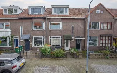Tussenwoning te koop: Beukstraat 27, Breda