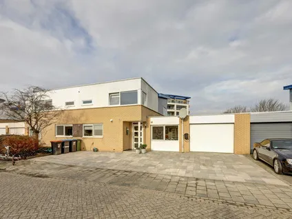 Tussenwoning te koop: Beulakerwiede 22, Lelystad