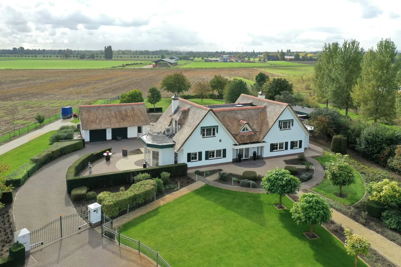 Vrijstaande woning te koop: Beuningsestraat 11, Aerdt