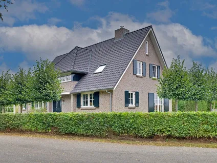 Vrijstaande woning te koop: Beuningsestraat 8, Buitengebied Aerdt Aerdt