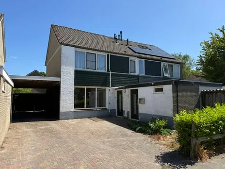 Twee-onder-één-kap te huur: Beverhof 158, Winschoten-Noord Winschoten