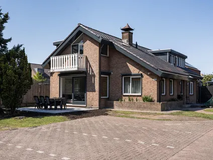 Vrijstaande woning te koop: Beverwaardseweg 255, Oud IJsselmonde Rotterdam