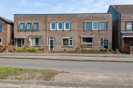 Tussenwoning te koop: Beverwijkerstraatweg 20, Beverwijkerstraatweg Castricum