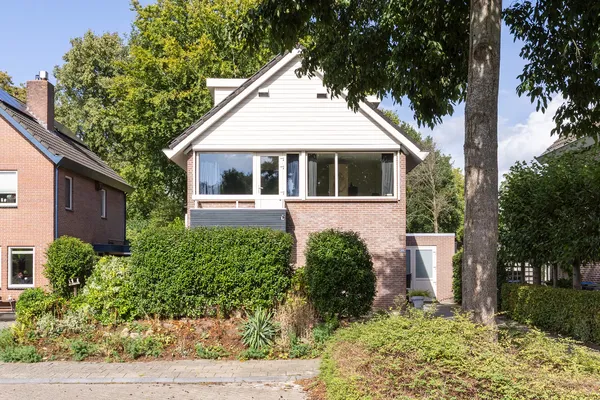 Koopwoning: Bevrijdingslaan 22 in Meppel - €650.000 - 139m²