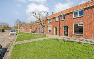 Tussenwoning te koop: Bevrijdingslaan 24, Almelo
