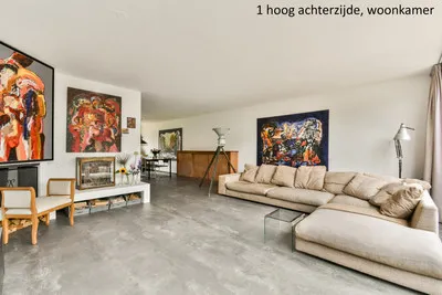 Tussenwoning te koop: Bezaanjachtplein 102B, Banne-Zuidoost Amsterdam