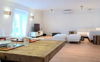 Appartement te huur: Bezuidenhoutseweg 97D, 'S-Gravenhage