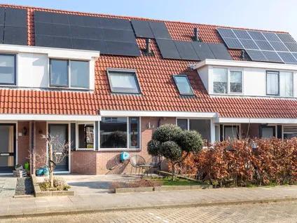 Tussenwoning te koop: Bieningen 19, Ouddorp