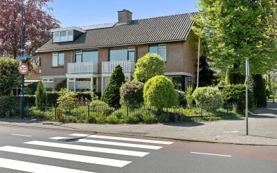 Twee-onder-één-kap te koop: Bieshaarlaan 20, Bieshaar-Noord Hoogland