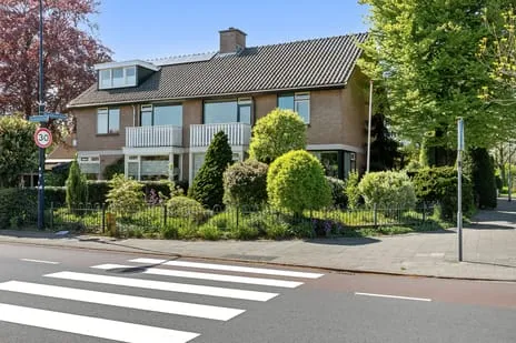 Twee-onder-één-kap te koop: Bieshaarlaan 20, Bieshaar-Noord Hoogland