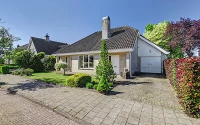 Vrijstaande woning te koop: Biesheuvellaan 20, Vijfhoeven Vlijmen