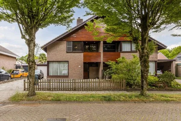 Twee-onder-één-kap te koop: Biezendreef 24, Putte Putte