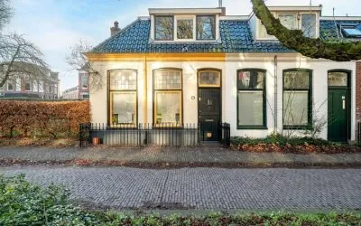 Tussenwoning te koop: Bij de Sluis 6, Badstratenbuurt Groningen
