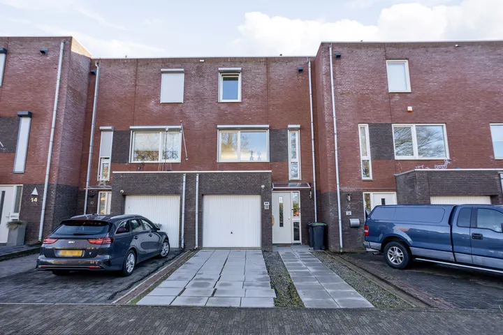 Tussenwoning te koop: Bij de Broeders 10, Kerkrade