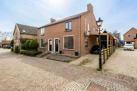Twee-onder-één-kap te koop: Bij de Kerk 14, Nieuwpoort-Stad Nieuwpoort