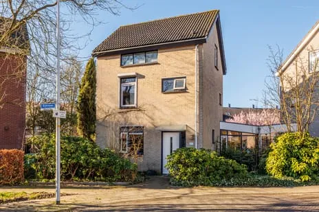 Twee-onder-één-kap te koop: Bijenlaan 28A, Leersum-Dorp Leersum