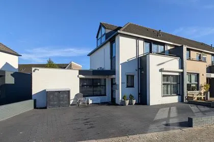 Hoekwoning te koop: Bijsterveldenlaan 284, De Kievit Noord-West Tilburg