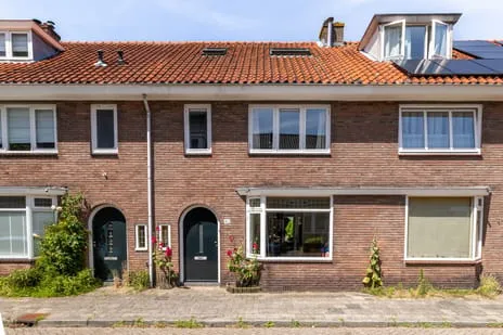 Tussenwoning te koop: Bilderdijkstraat 45, Wipstrik-Noord Zwolle