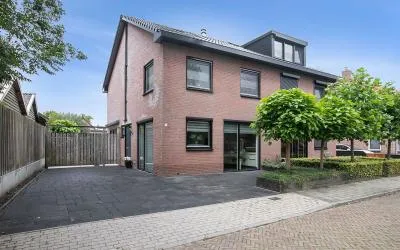 Woning te koop: Bilderdijkstraat 54, Bunschoten Bunschoten-Spakenburg