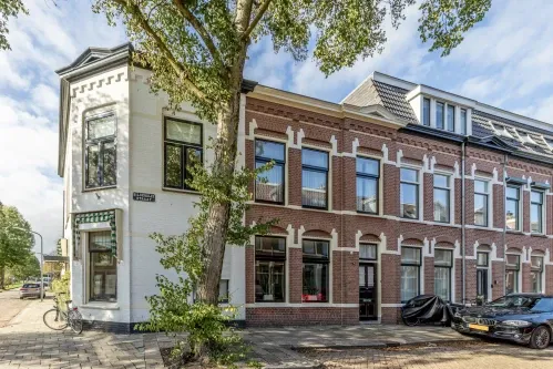 Tussenwoning te koop: Bilderdijkstraat 60, Haarlem