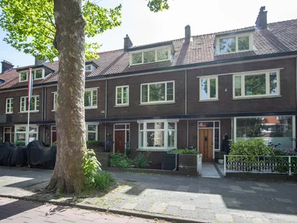 Tussenwoning te koop: Binckhorstlaan 17, Voorburg West noord Voorburg