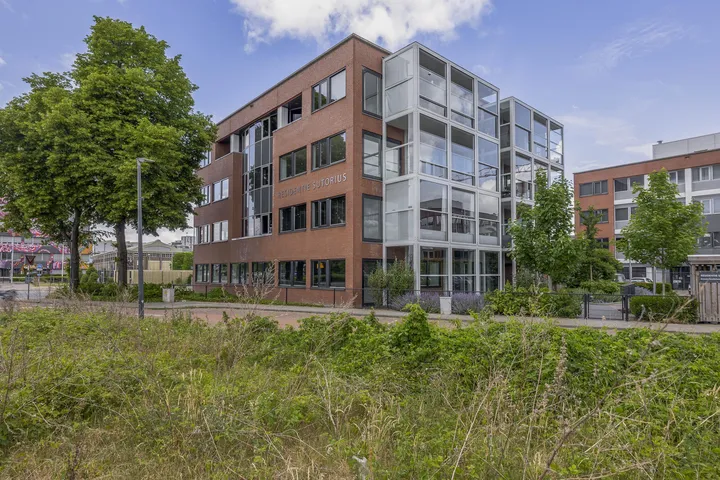 Woning te koop: Binnen Parallelweg, Stationsgebied Helmond