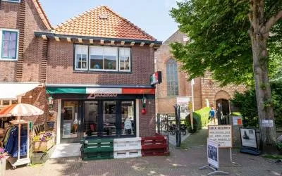 Appartement te koop: Binnenburg 4, Den Burg Den Burg